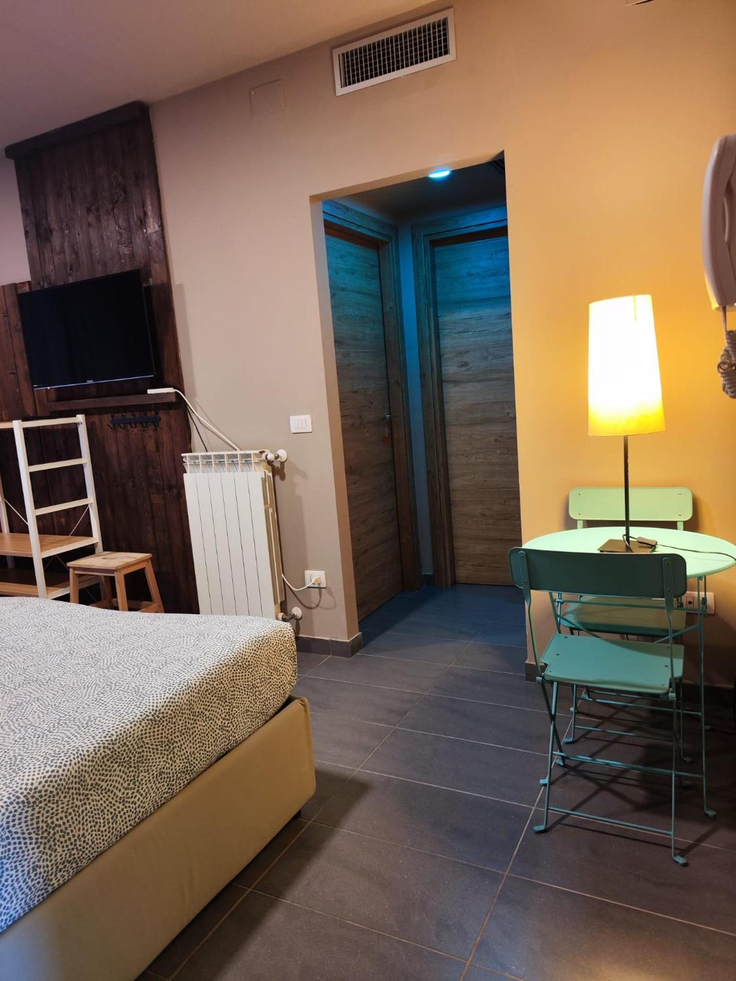 Dannunziano Aparthotel Chieti Eksteriør billede